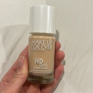 Makeup forever HD skin hydra glow